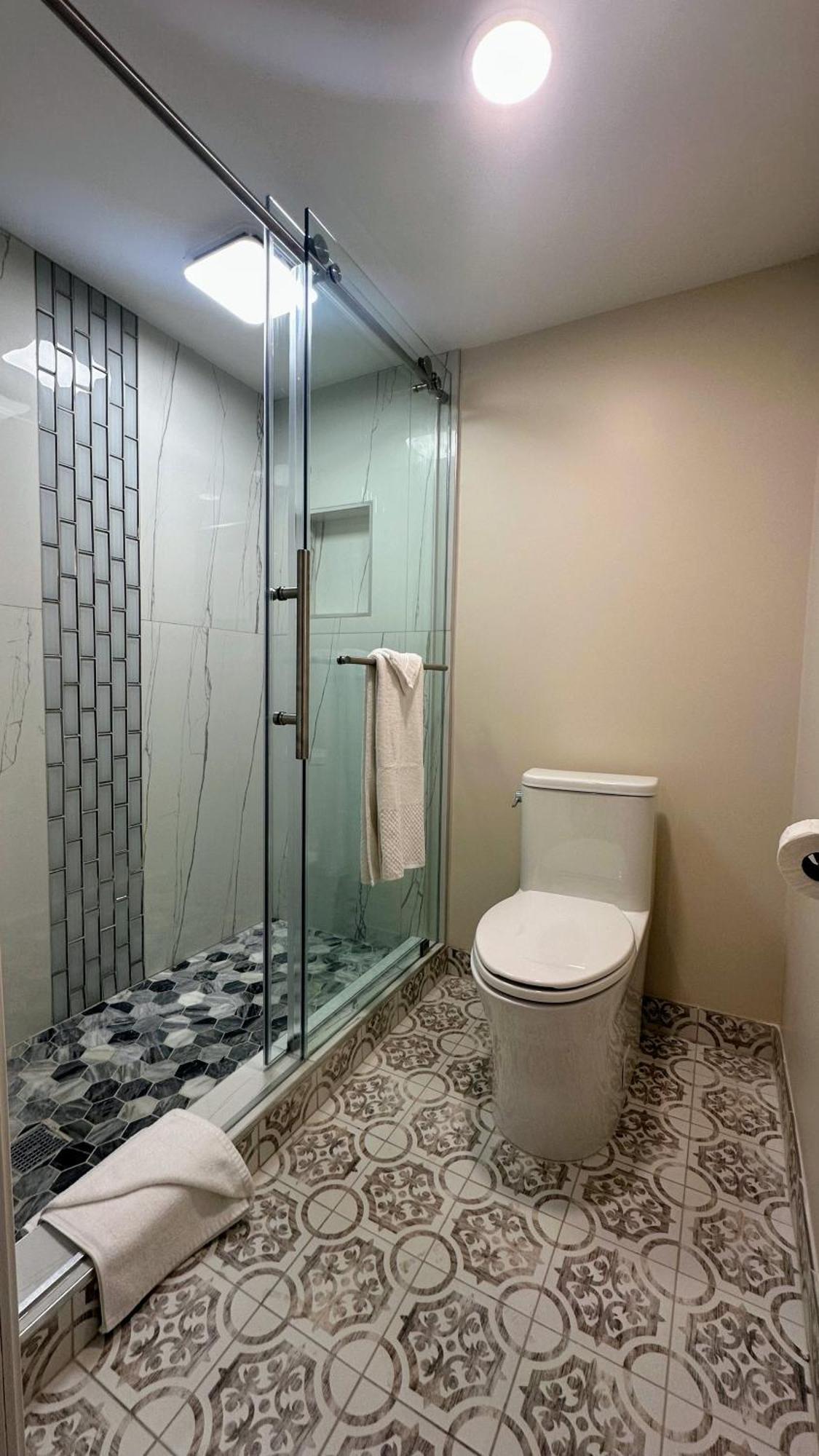 Costa Mesa Inn - Newport Beach Area المظهر الخارجي الصورة