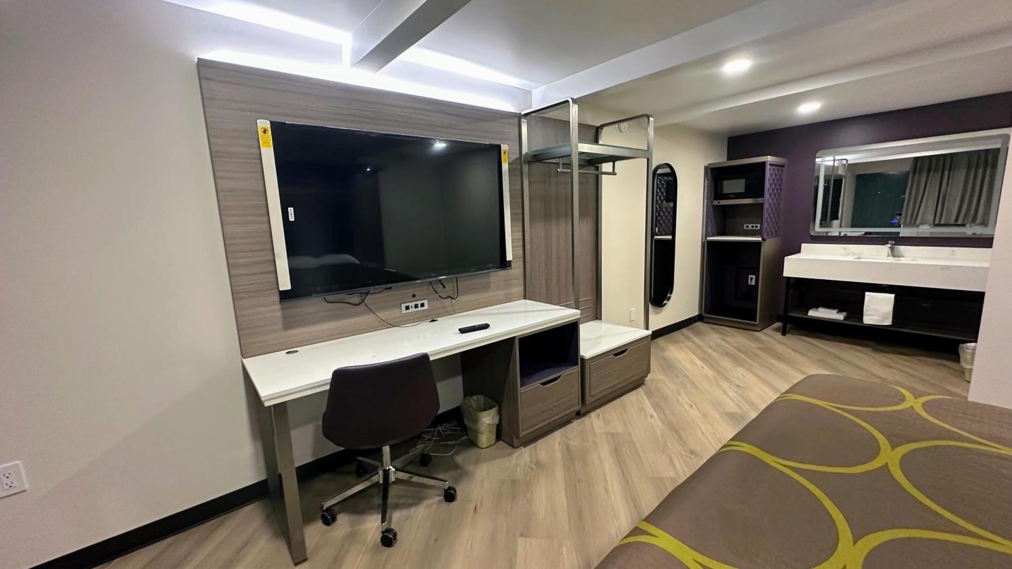 Costa Mesa Inn - Newport Beach Area المظهر الخارجي الصورة