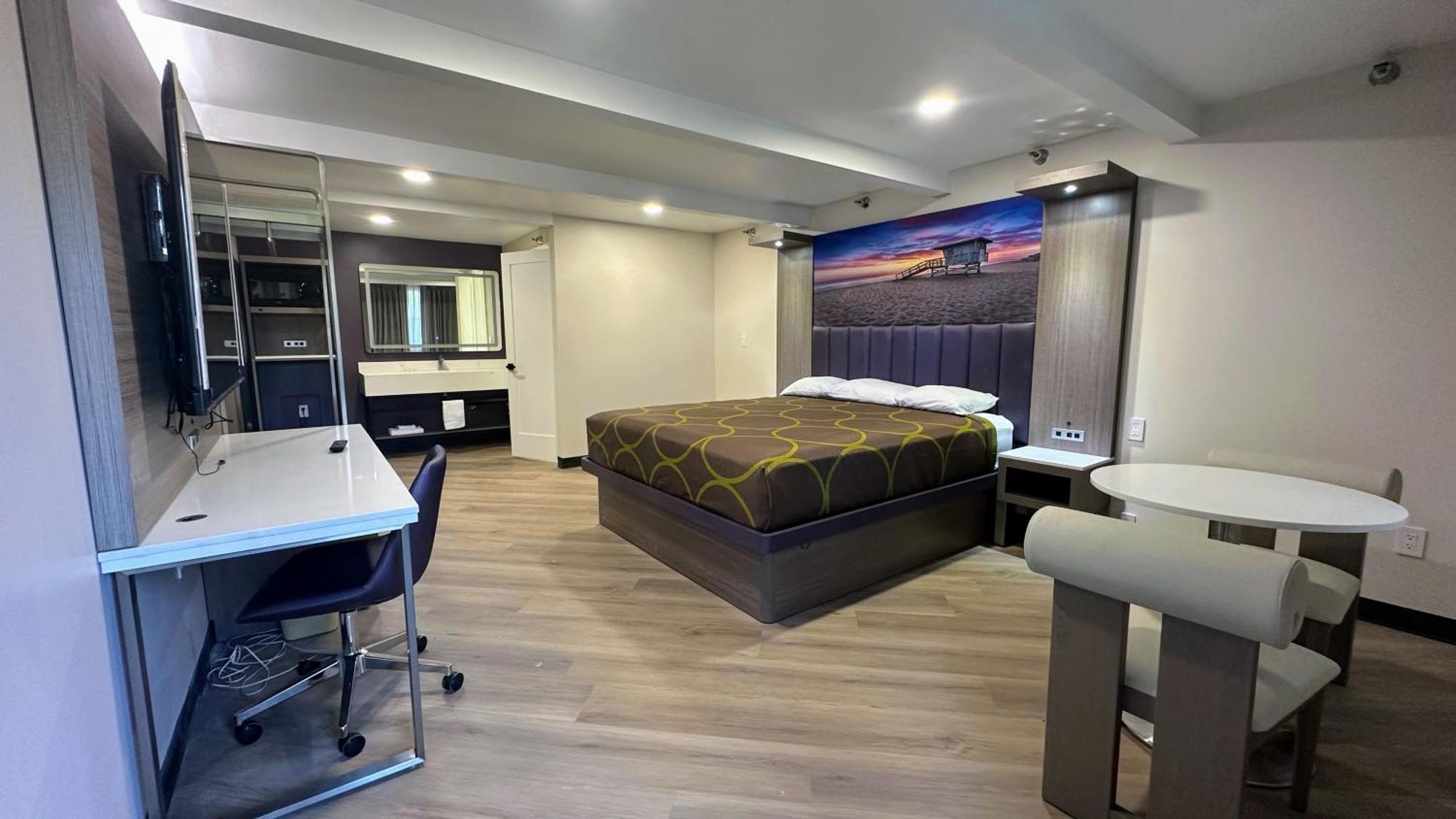 Costa Mesa Inn - Newport Beach Area المظهر الخارجي الصورة