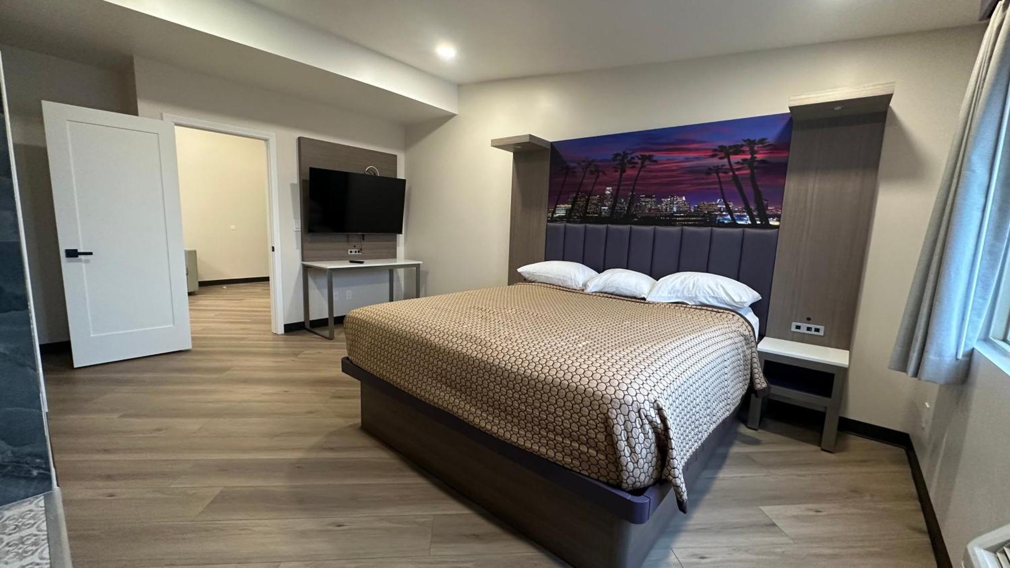 Costa Mesa Inn - Newport Beach Area المظهر الخارجي الصورة